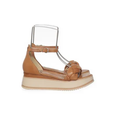 Sandals (Brown) from Fraiche