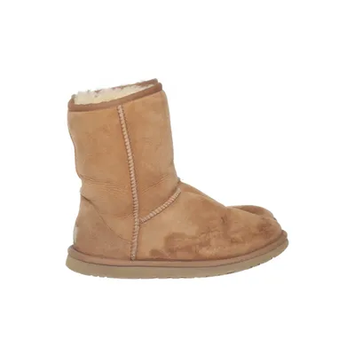 Boots (W Classic Short II) från UGG Skinn