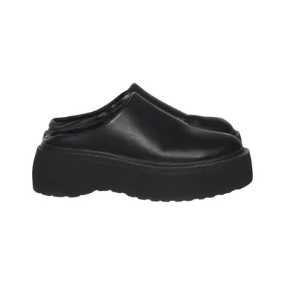 Slip-ins (Zwart) van ASOS Design