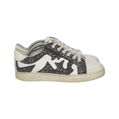Sneaker (Weiß, Schwarz) von Sofie Schnoor