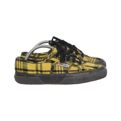 Tygskor (Gul, Svart, Flerfärgad) från Superga