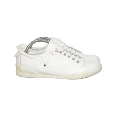 Baskets (Blanc) de Charlotte of Sweden