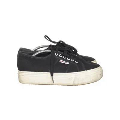 Tygskor (S0001L0) från Superga