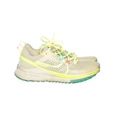 Träningsskor (Pegasus Trail 4) från Nike