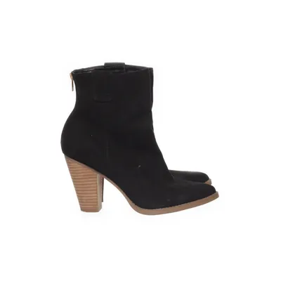 Heeled boots (Black) from Just Fab