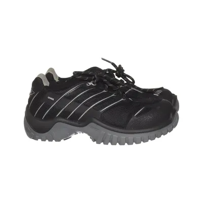 Work footwear (Black, Gray) from Uvex