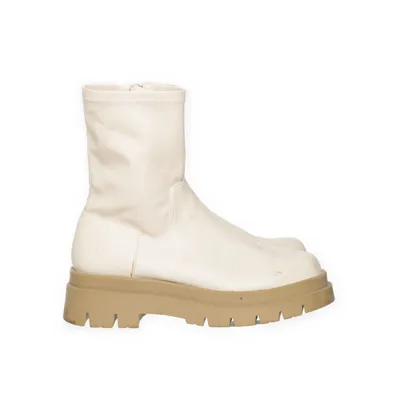 Enkellaarzen (Beige) van Rubi