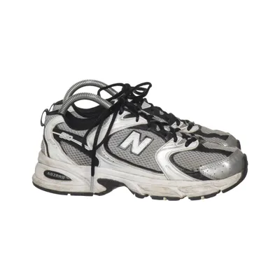 Trainingsschoenen (Grijs, Zwart, Wit) van New Balance