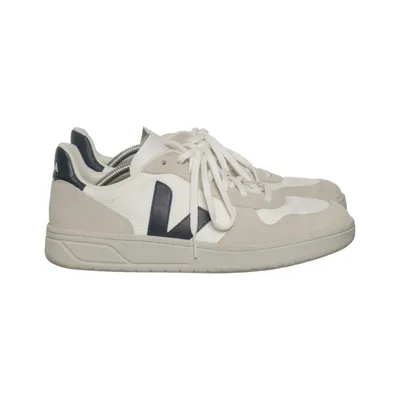 Sneakers (Vit, Grå, Svart) från Veja