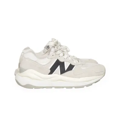 Sneakers (Beige, Zwart) van New Balance