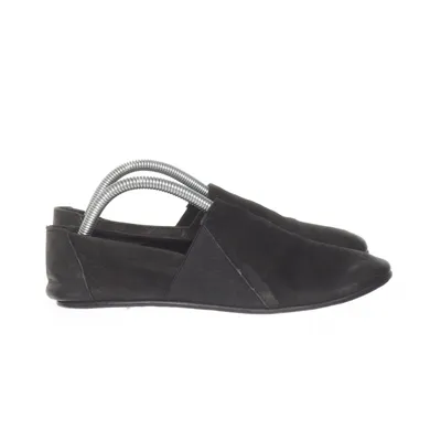 Walking shoes (Black) from The Last Conspiracy Leather