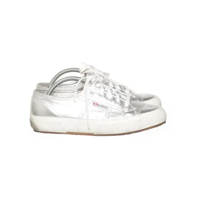 Sneakers (Silver) from Superga