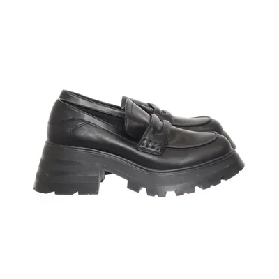 Loafers (Svart) från Call it Spring