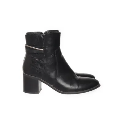 Heeled boots (Black) from Clara Barson