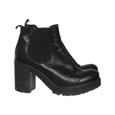 Heeled boots (Black) from Mauro Leone