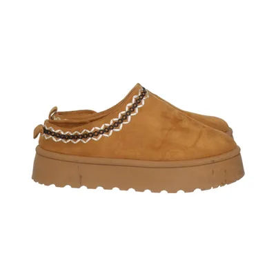 Chaussons (Marron) de Street Shoes
