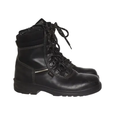 Work footwear (Flexstep) from Sievi