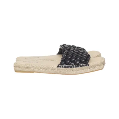 Slip-ins (Black, Beige) from Espadrij