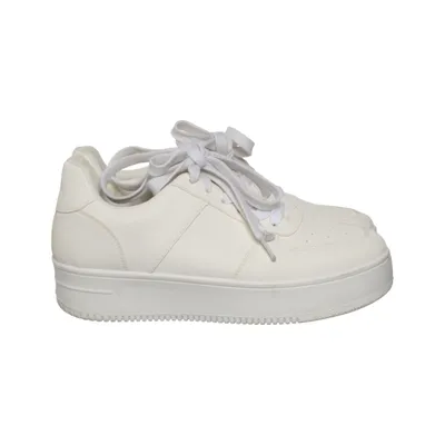 Baskets (Blanc) de Rubi