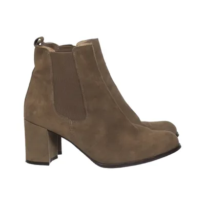 Heeled boots (Brown) from KMB