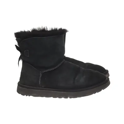 Boots (W Mini Bailey Bow II) från UGG Skinn