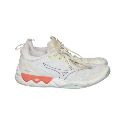 Trainers (Wave Luminous 2) from Mizuno