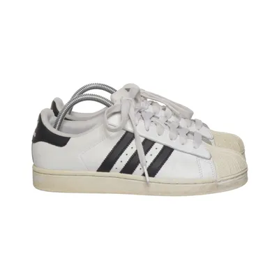 Sneakers (Superstar) fra Adidas
