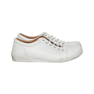 Baskets (Blanc) de Charlotte of Sweden Cuir