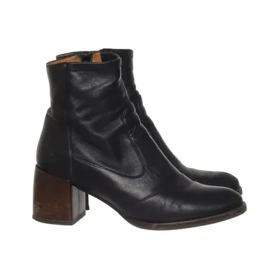 Bottes à talons (Noir) de Chie Mihara Cuir