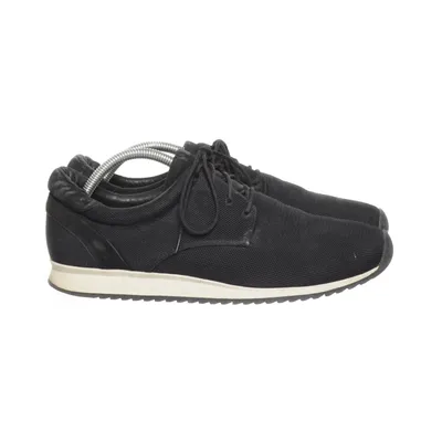 Sneakers (Black) from Vagabond