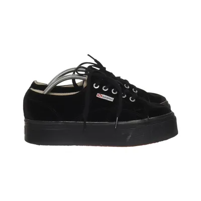 Chaussures en toile (Noir) de Superga