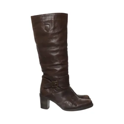 Boots (Brown) from Roots