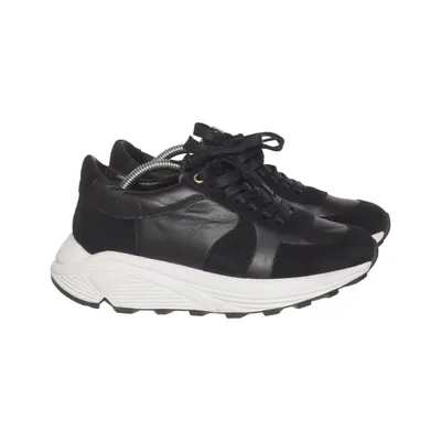 Sneakers (Black) from Sundays Leather