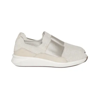 Slip-ons (Unstructured) from Unstructured by Clarks