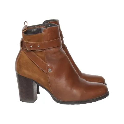 Bottes à talons (Marron) de Vitti Love