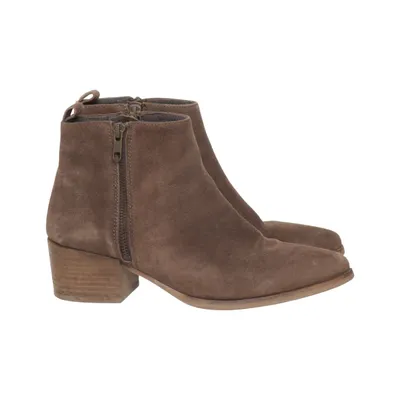 Ankle boots (Brown) from Pavement