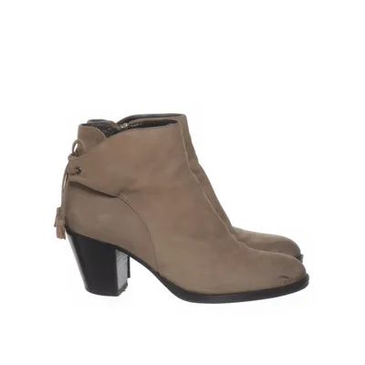 Heeled boots (Beige) from Mint Velvet Leather