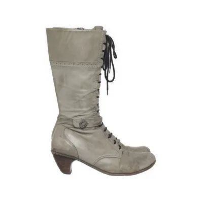 Laced boots (Gray) from Dkode