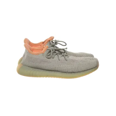 Träningsskor ( Yeezy Boost 350 V2 Desert Sage) från Adidas x Yeezy