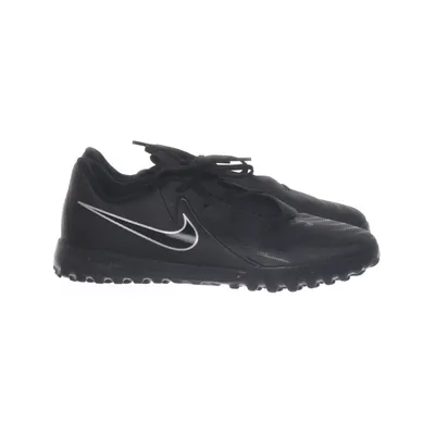 Football shoes (Phantom GX) from Nike