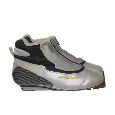 Cross-country ski boots (Gray, Black) from Fischer