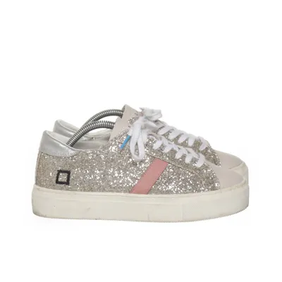 Baskets (Argent) de Date