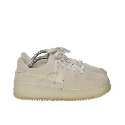 Sneakers (Air Force 1) från Nike