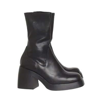 Heeled boots (Black) from Vagabond Leather