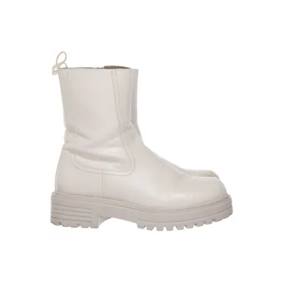 Ankle boots (White) from Oxmox