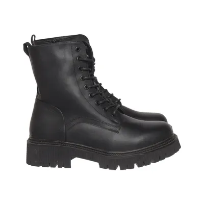 Laced boots (Black) from Cloud
