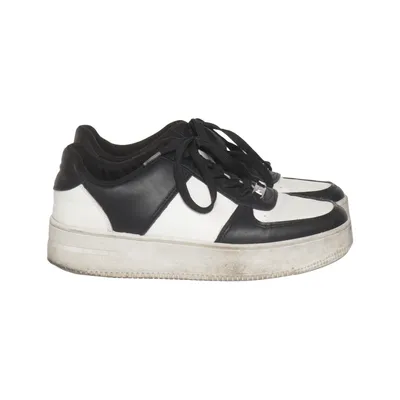 Sneakers (Svart, Vit) från Urban
