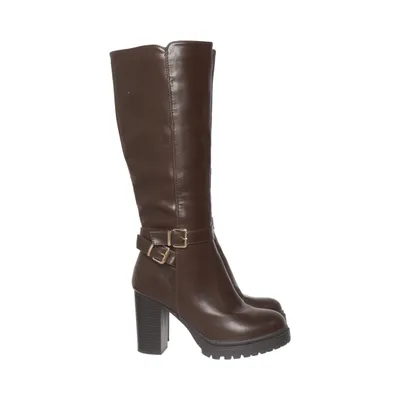 Boots (Brown) from Queen Vivi