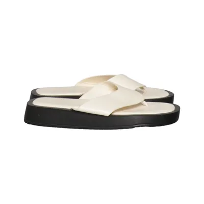 Flipflop (Vit, Svart) från PrettyLittleThing