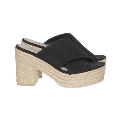 Mules (Svart) från NLY Shoes